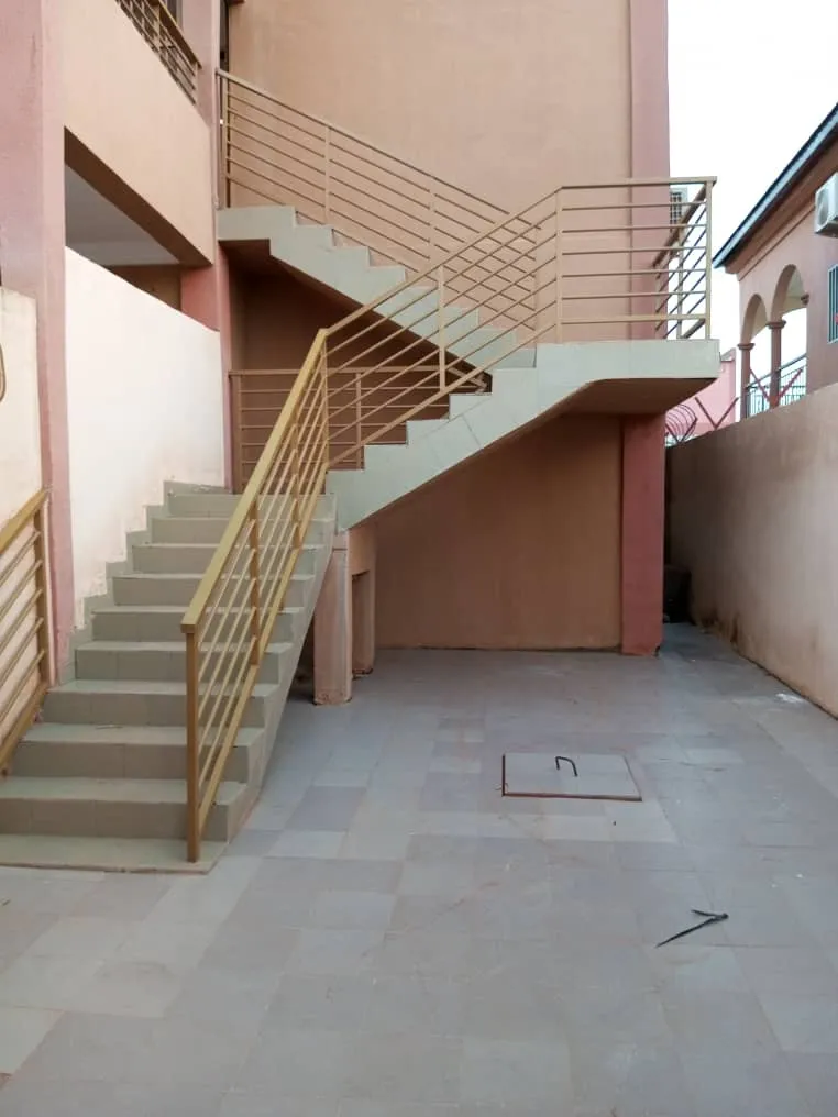 VILLA A LOUER  SISE A OUAGA 2000  - Image 10