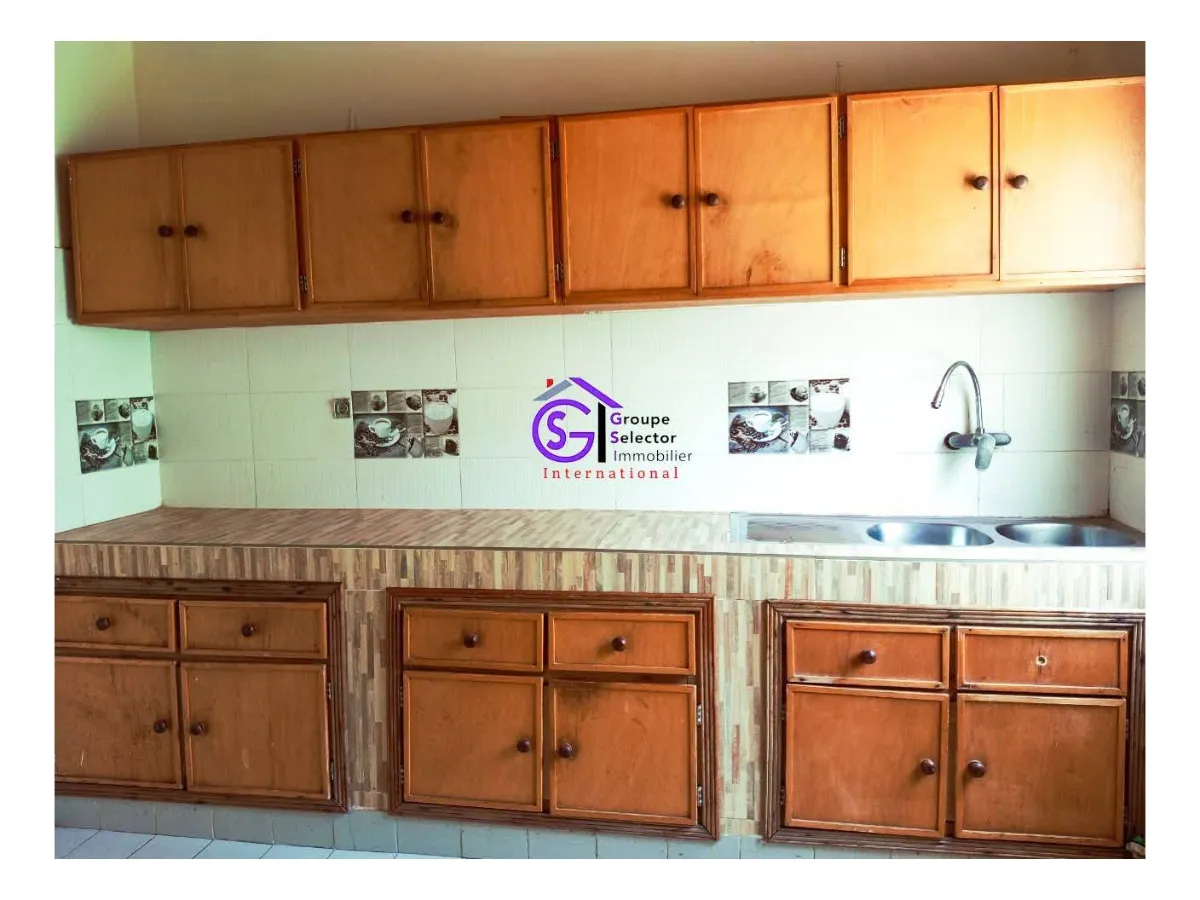 VILLA  MODERNE  AVEC  PISCINE - Image 10