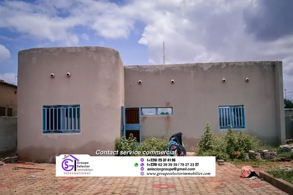 Une nouvelle villa F3 sis à koubri - Villa à situé à KOUBRI juste derrière la mairie  - Groupe Selector Immobilier