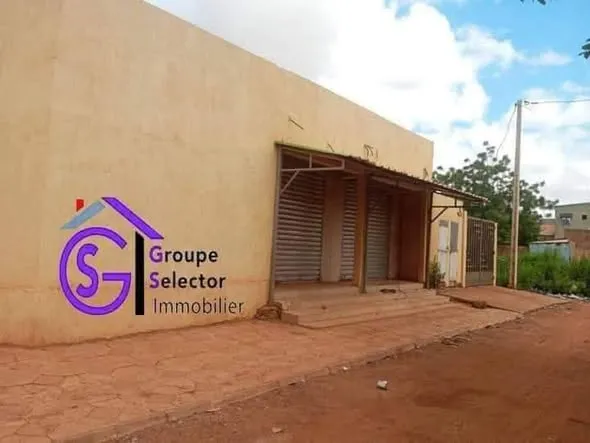 MAGASIN - Boutique à Zone de TENGANDOGO - Groupe Selector Immobilier