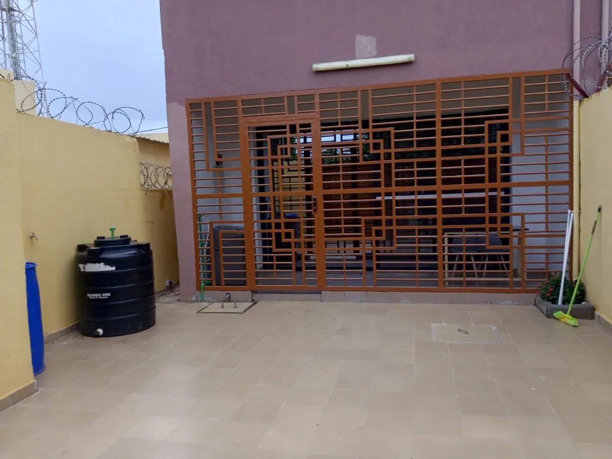 Occupée du 6 au 20  février à 12h00  VILLA G EQUIPEE/ LOUEE PAR NUITEE - Image 2