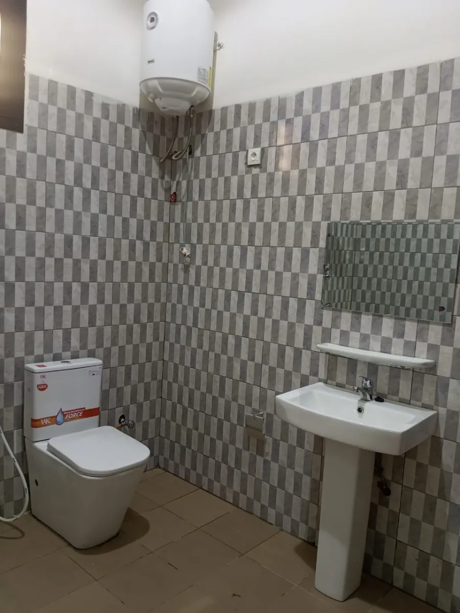 Occupée du 6 au 20  février à 12h00  VILLA G EQUIPEE/ LOUEE PAR NUITEE - Image 8