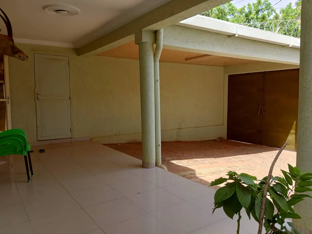 VILLA Z EQUIPEE/ LOUEE PAR NUITEE - Image 2