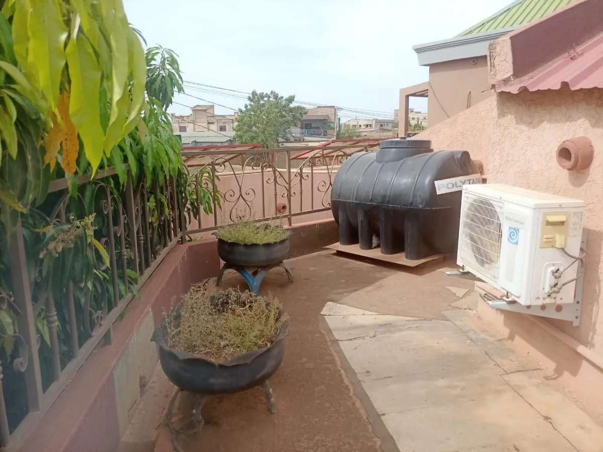 VILLA  MODERNE F4 ASSECNA OUAGA 2000 - Image 3