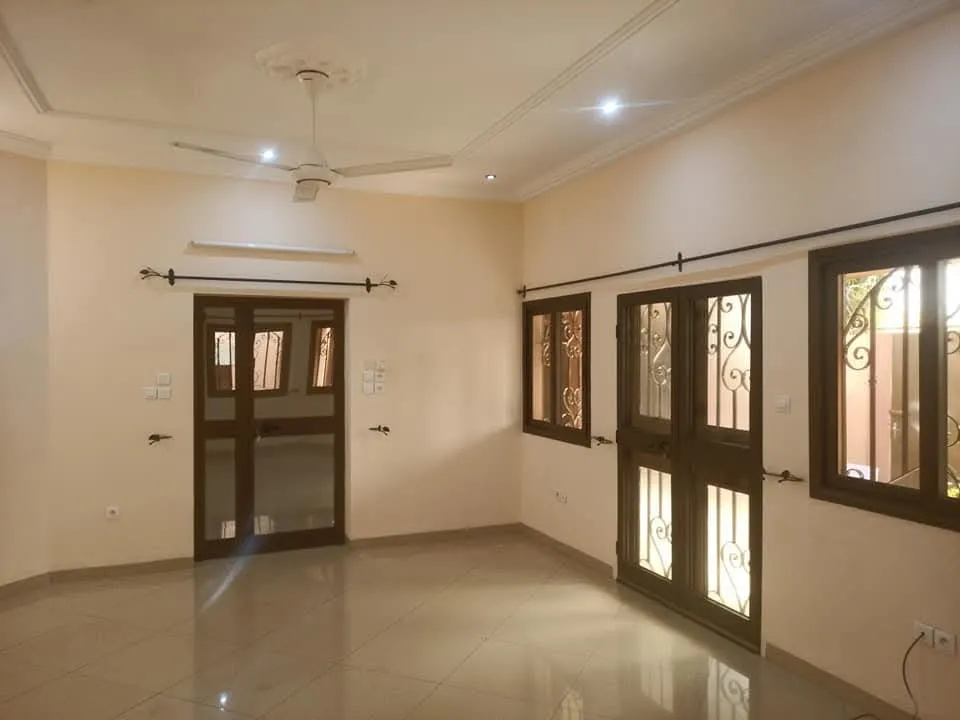 VILLA  MODERNE F4 ASSECNA OUAGA 2000 - Image 10