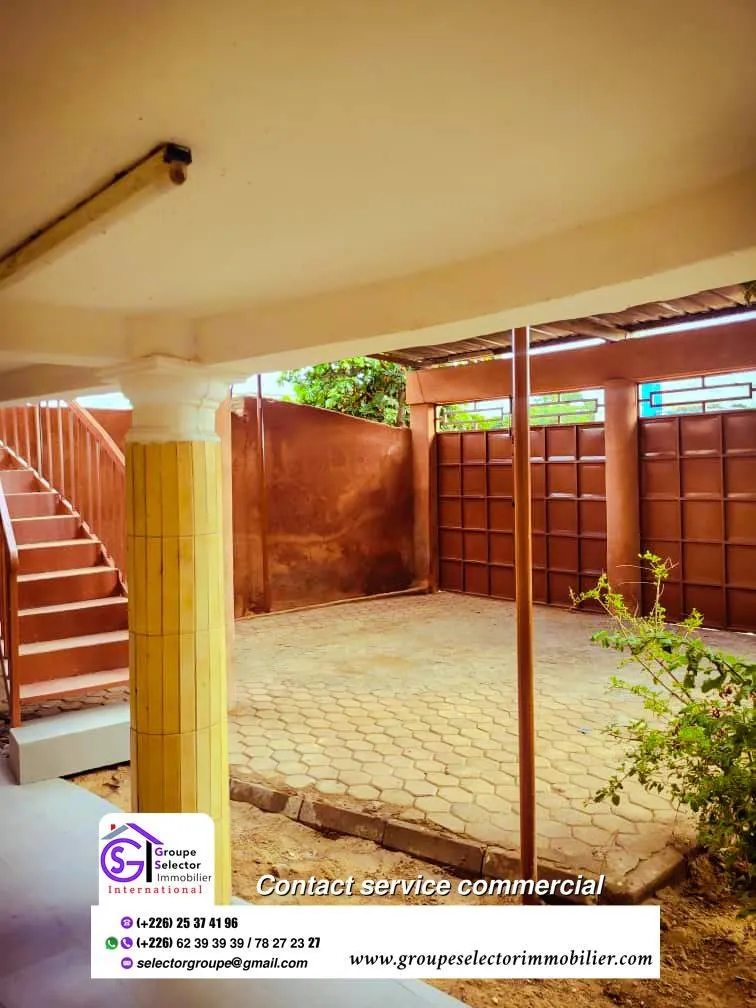 VILLA MODERNE A SINYIRI - Image 2