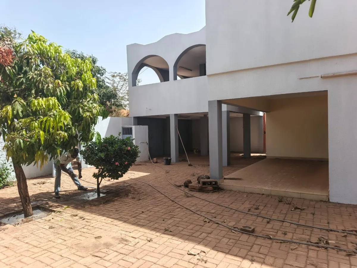 Villa R+1 de type F6  - Image 4