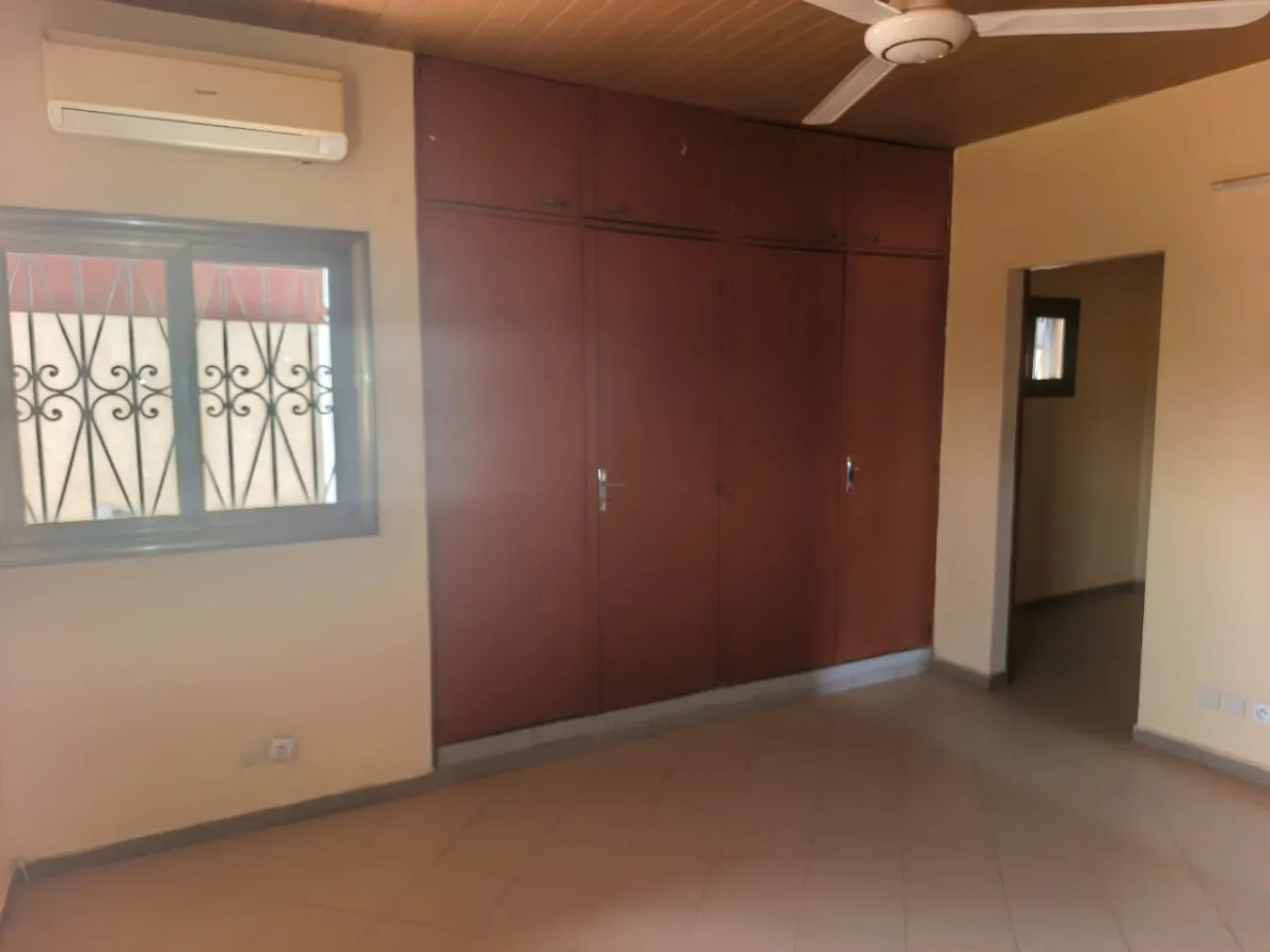 Villa R+1 de type F6  - Image 6