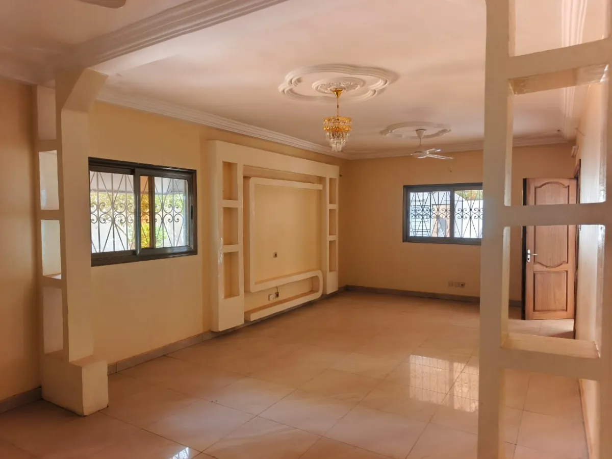 Villa R+1 de type F6  - Image 10