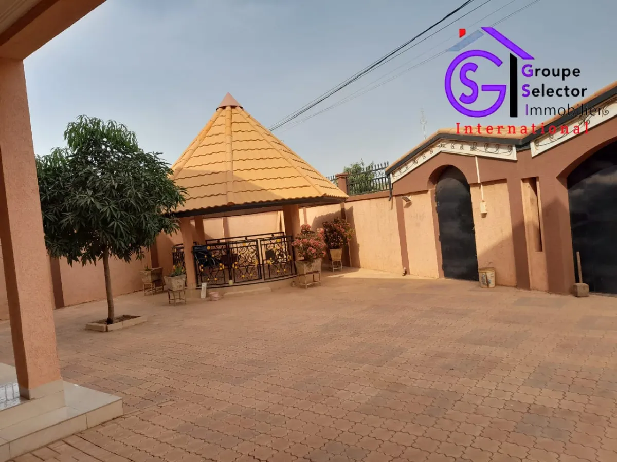 Super villa à louer/vente Saaba  - Image 3