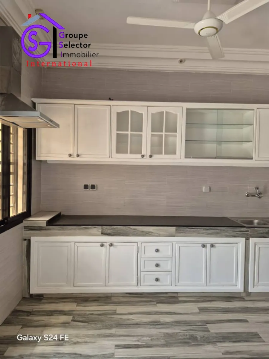 Villa de standing à louer à Ouaga 2000 - Image 11