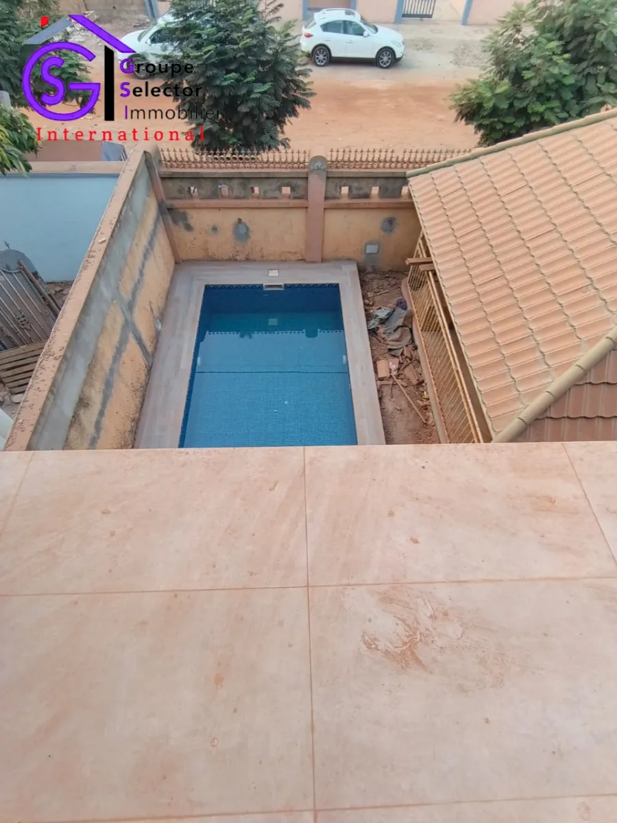 Villa R+1 de type F7 - Image 8