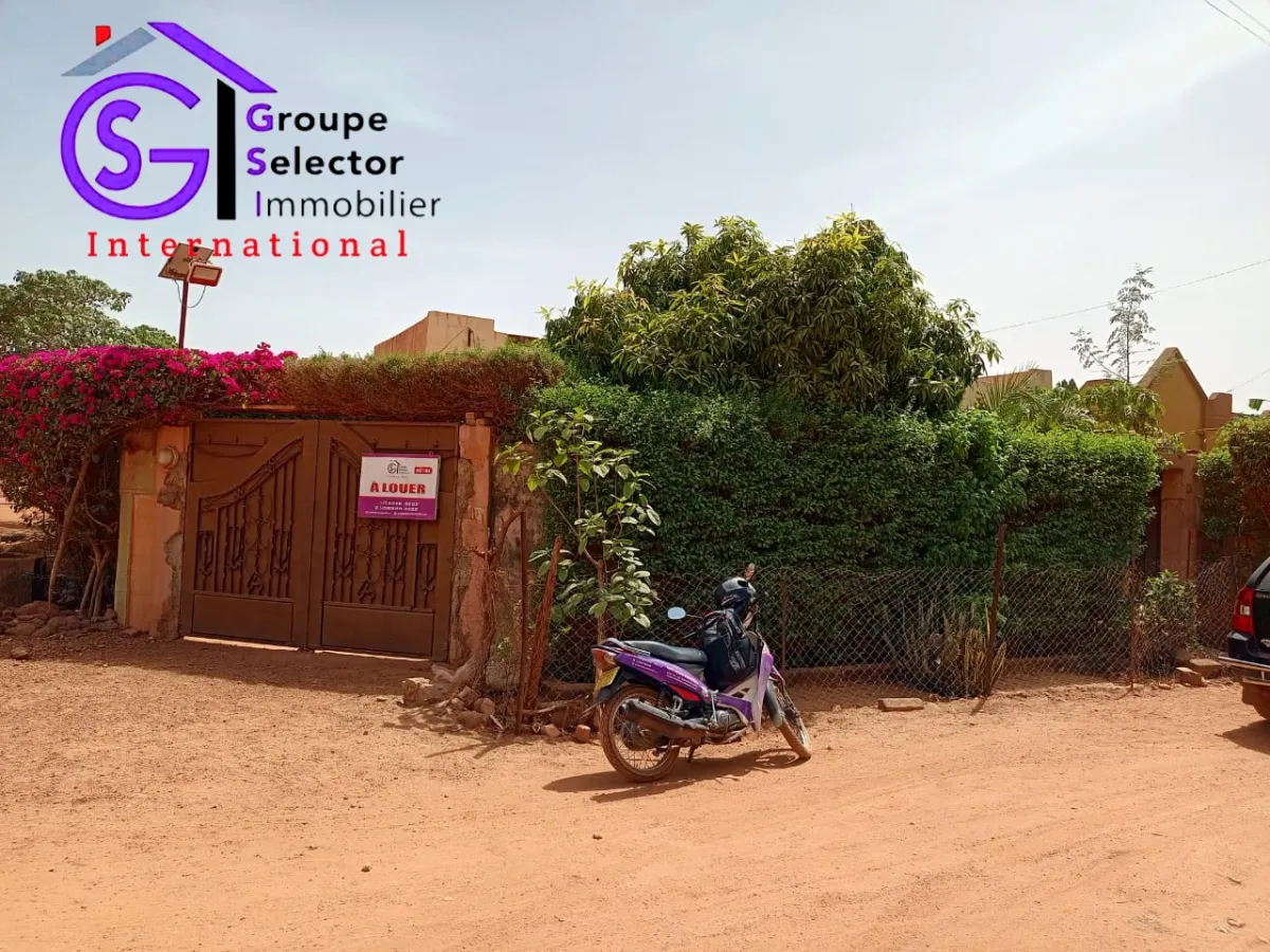 🏡 VILLA À LOUER – CITÉ AZIMMO - Image 4