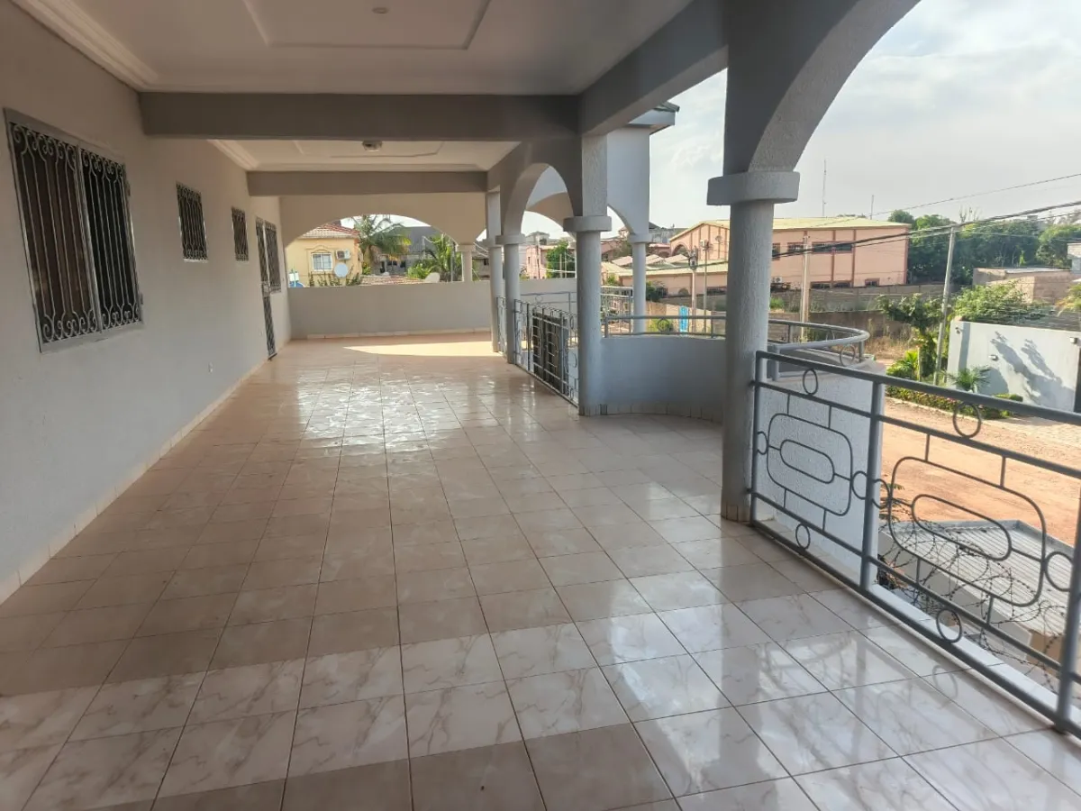 VILLA STANDING TYPE F9 À OUAGA 2000 - Image 3