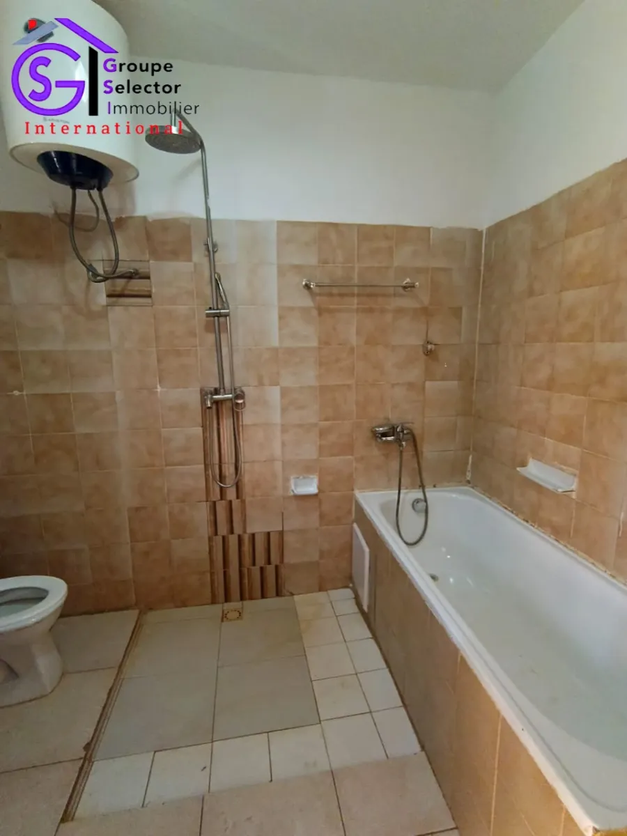 VILLA D LOUEE /NUITEE - Image 9